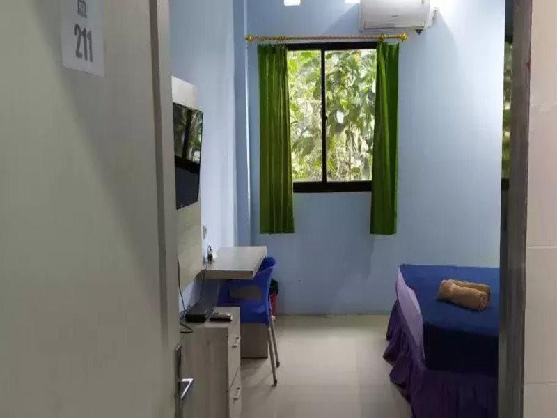 Super Oyo 3903 Sweethome Syariah Guesthouse Martapura  Eksteriør billede