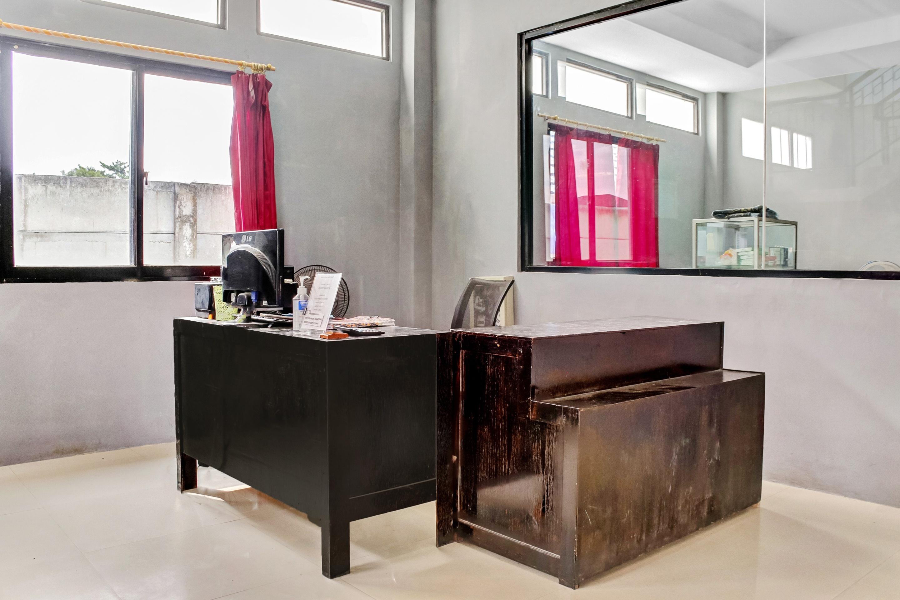 Super Oyo 3903 Sweethome Syariah Guesthouse Martapura  Eksteriør billede